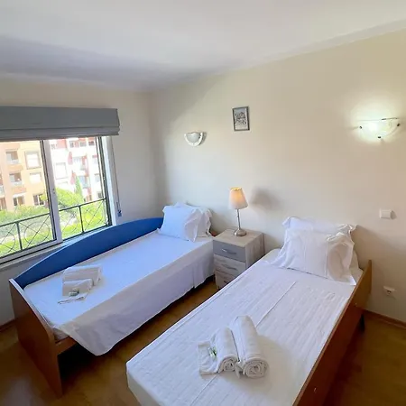 Apartament By The With Parking And Wifi By Amcf *