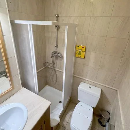 By The With Parking And Wifi By Amcf Apartament *