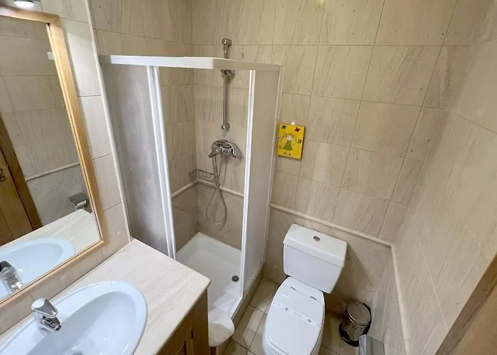 By The With Parking And Wifi By Amcf アパート *